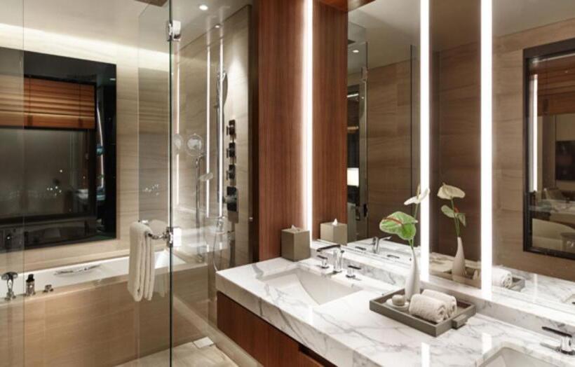 Номер Executive, The Shilla Seoul