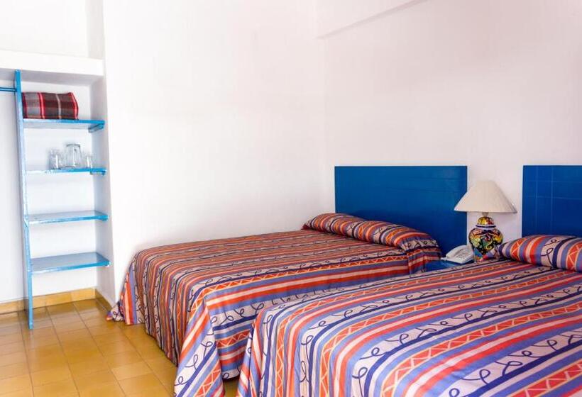 Habitació Quàdruple Estàndard, Encino Malecon Centro Puerto Vallarta
