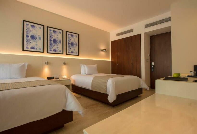 Family Suite, Krystal Grand Cancun - All Inclusive