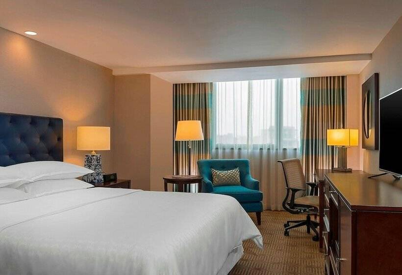 Номер бизнес-класса, Sheraton Mexico City Maria Isabel