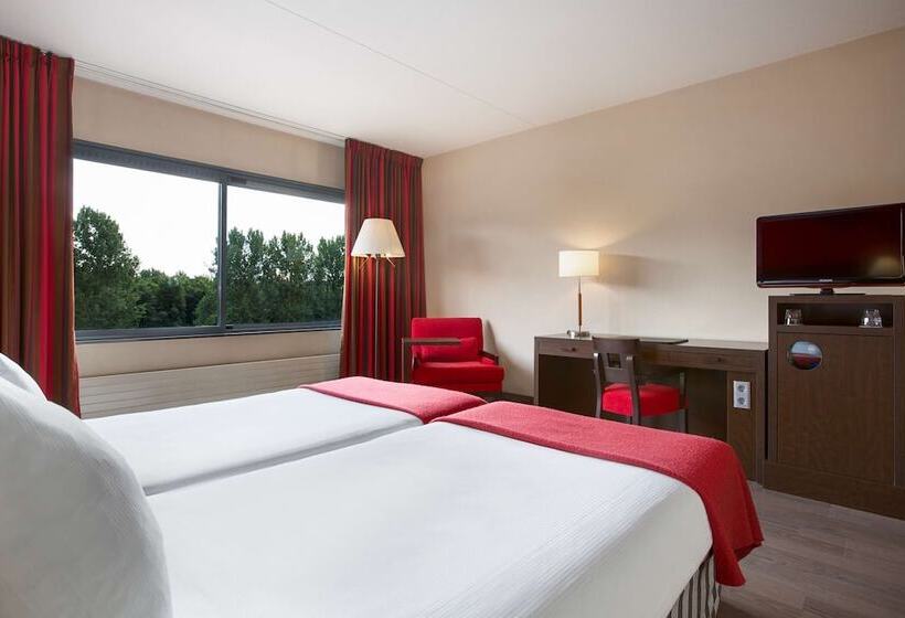 Номер Стандарт, NH Capelle Rotterdam