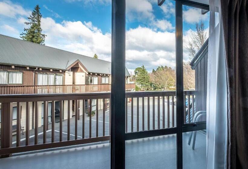 Студия Стандарт, Asure Hanmer Inn Motel Hanmer Springs
