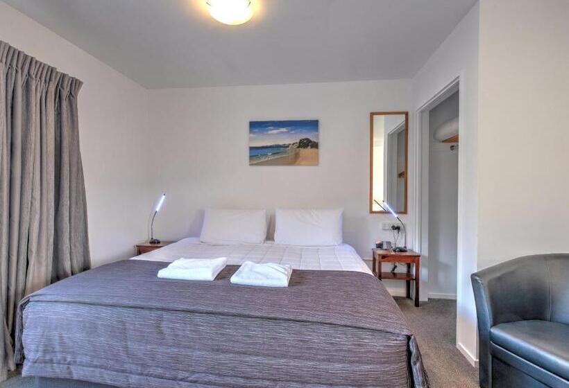 Студия Стандарт, Asure Hanmer Inn Motel Hanmer Springs