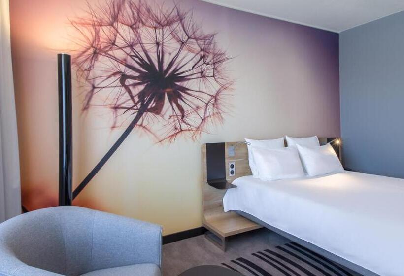 Номер Superior, Novotel Wrocław Centrum