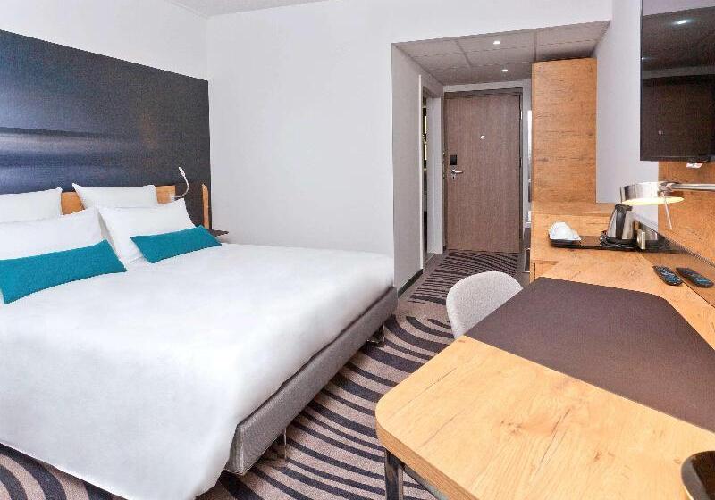 Номер Superior, Novotel Wrocław Centrum