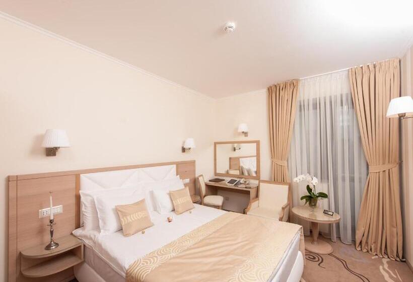 اتاق کلاس بیزنس, Grand Hotel Coroana