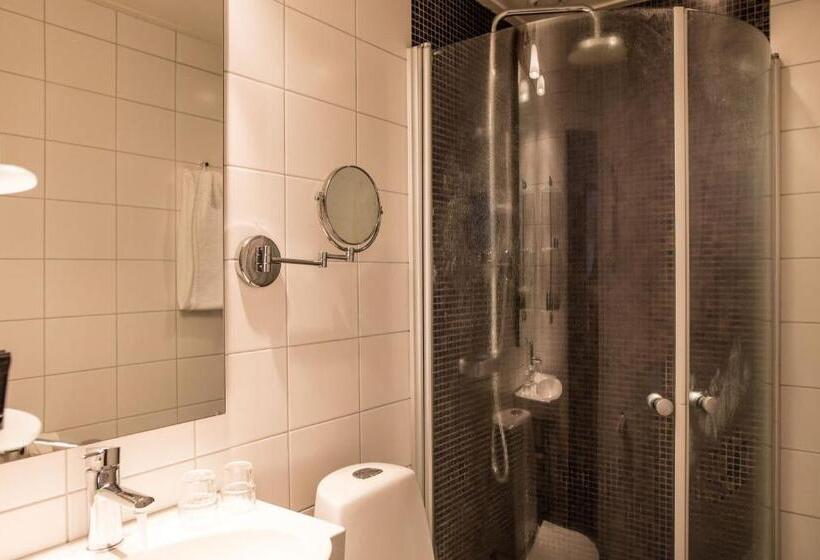 Номер Стандарт Индивидуальный, Profilhotels Calmar Stadshotell