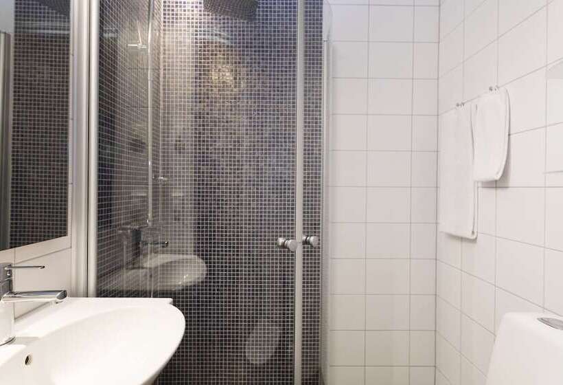 Номер Стандарт, Profilhotels Calmar Stadshotell