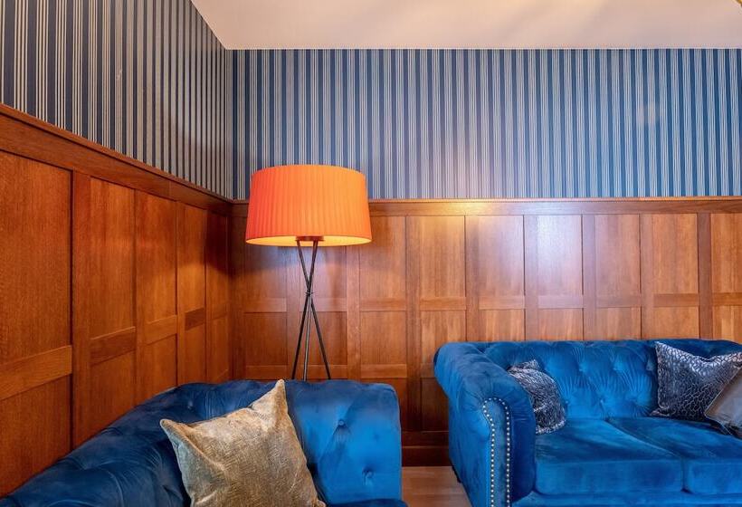 Люкс, Profilhotels Calmar Stadshotell