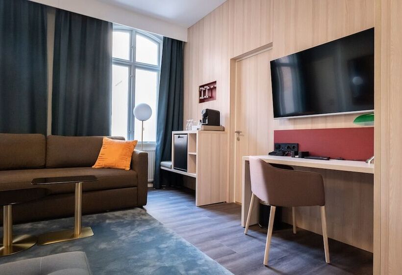 Полулюкс, Profilhotels Calmar Stadshotell