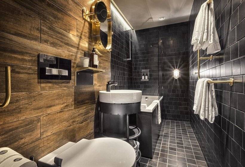 اتاق خانوادگی, Stora Hotellet; Bw Premier Collection