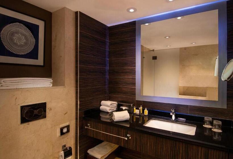 스위트, Armenia Marriott Hotel Yerevan