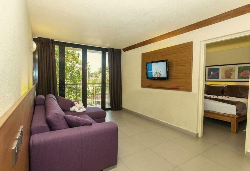 اتاق سوپریور با چشم‌انداز دریا, Coral Strand Smart Choice