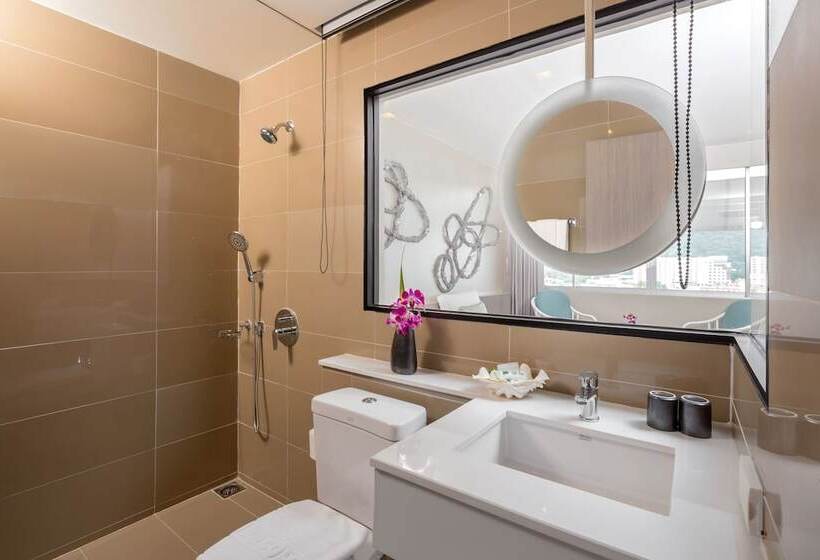 اتاق لوکس, Pearl Hotel Phuket