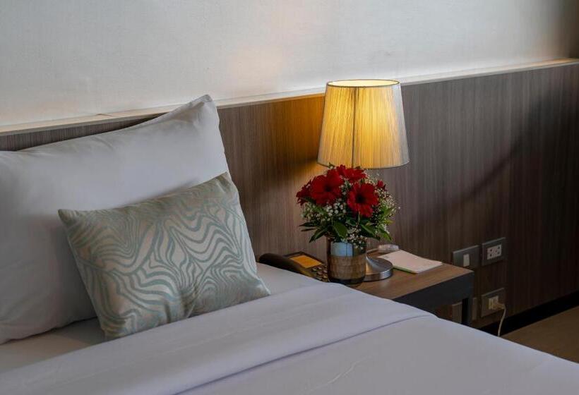 اتاق لوکس, Pearl Hotel Phuket