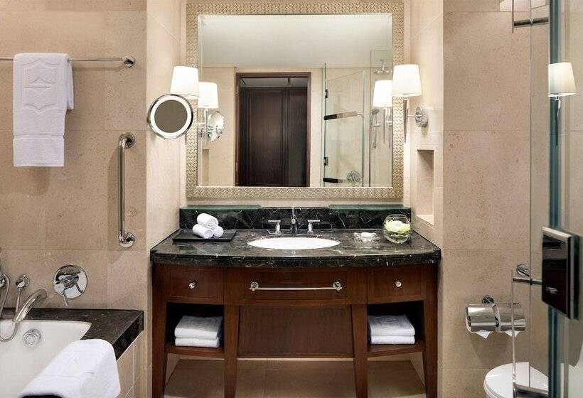 Quarto Deluxe com Sacada, Shangrila Bangkok