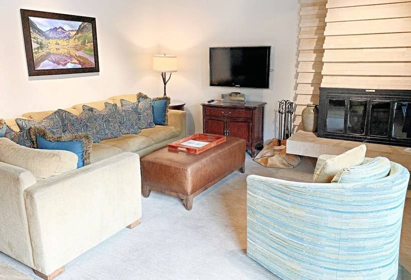 Апартаменты 2 Спальни, Aspen Square Condominium