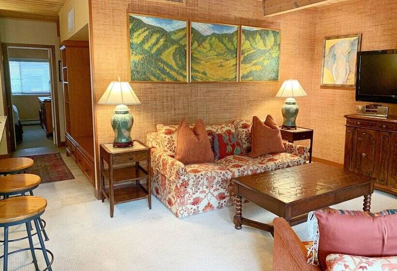 Апартаменты 2 Спальни, Aspen Square Condominium