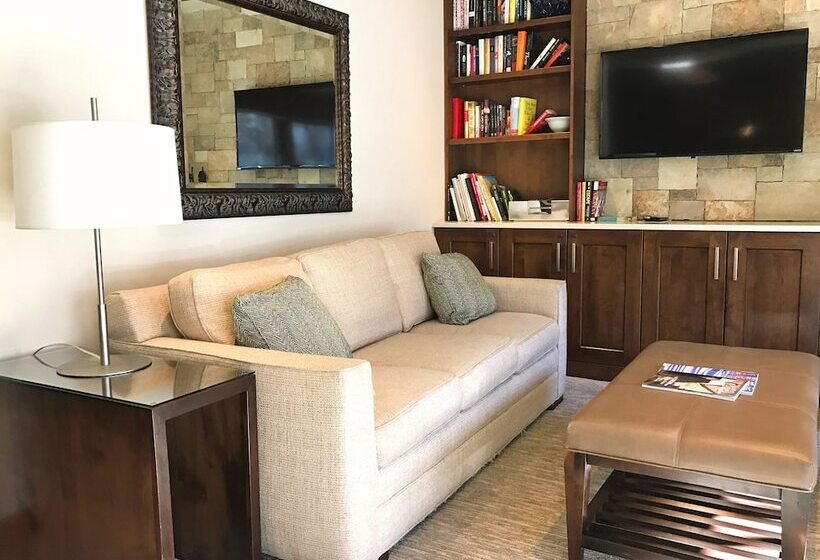 Апартаменты 2 Спальни, Aspen Square Condominium