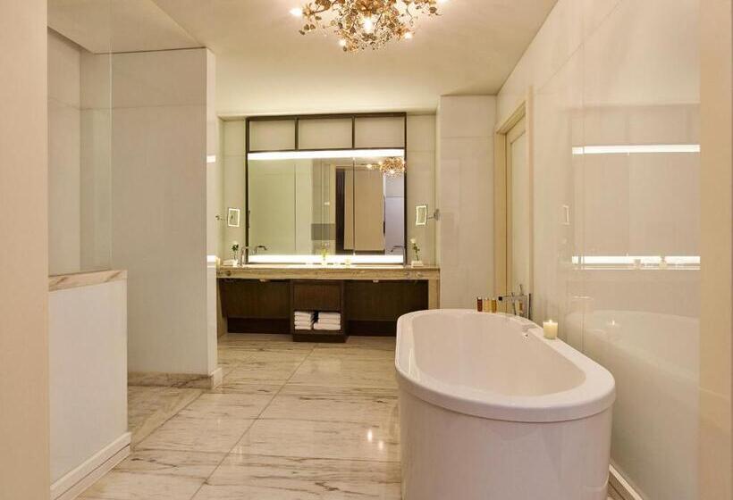 Студия Стандарт, Belair  Dorchester Collection