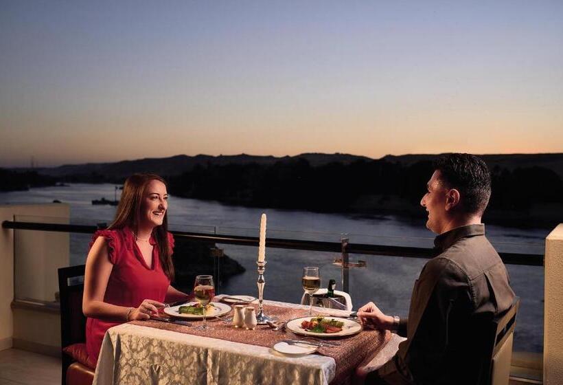 سوئیت پرزیدنت, Movenpick Resort Aswan