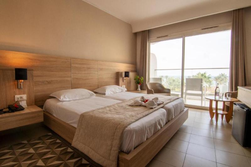 Deniz Manzaralı Standart Oda, Riadh Palms Resort & Spa