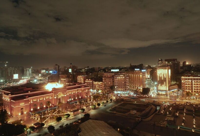 Quarto Deluxe com Vistas, The Nile Ritz Carlton