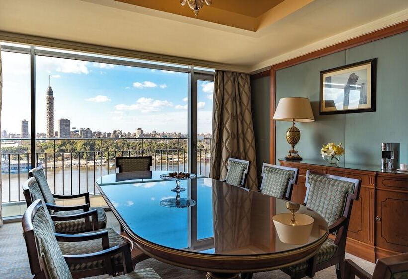 سوئیت پرزیدنت, The Nile Ritz Carlton