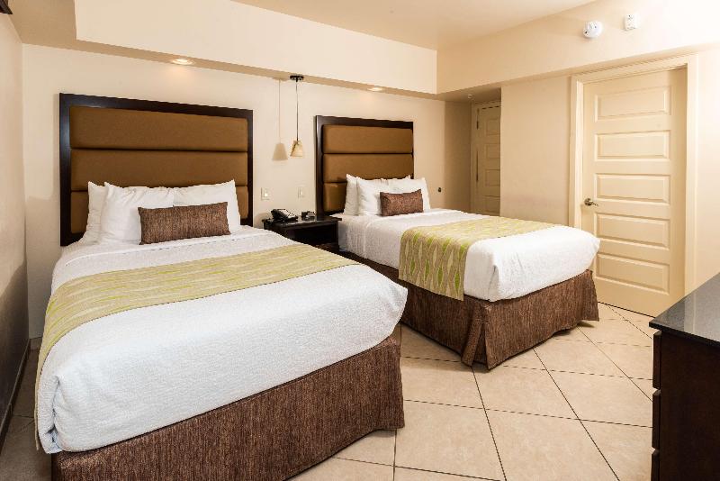 스위트, Best Western Plus Beach Resort
