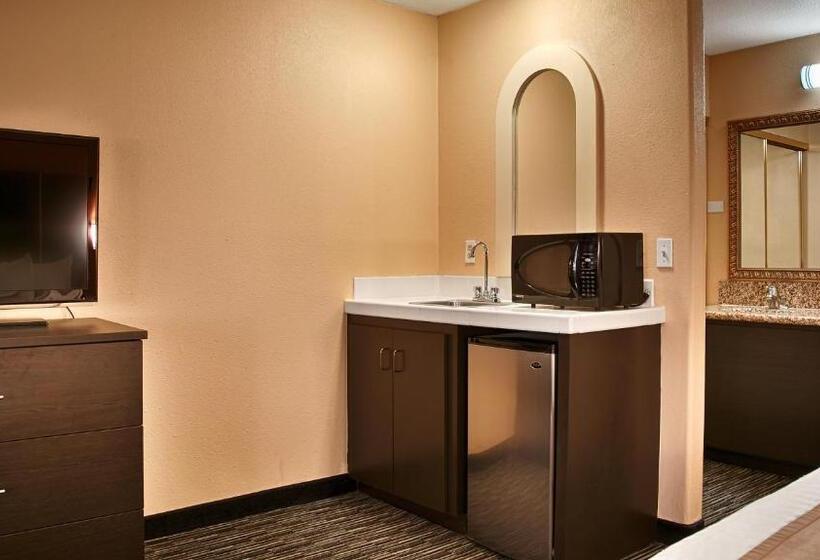 带大床的豪华间, Best Western Desert Villa Inn