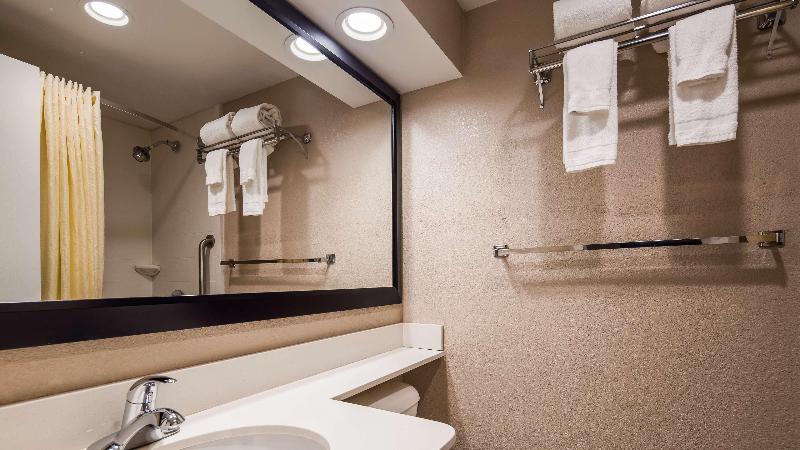 带大床的标准间, Best Western Gateway Adirondack Inn