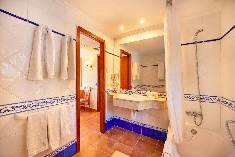 Полулюкс, Best Western Innsuites Phoenix Hotel & Suites