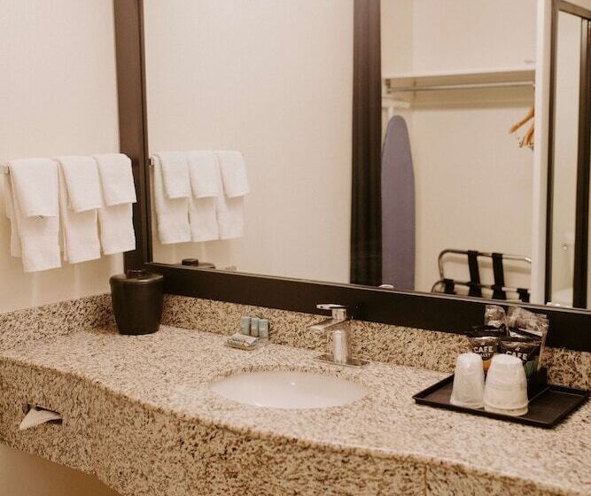 Quarto Estandar, Best Western Sonoma Winegrower's Inn