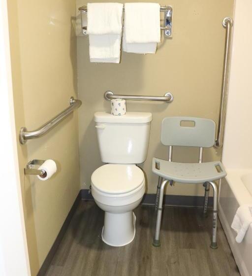 Стандартный Номер Кровать Кинг, Deluxe Inn Miami Ok