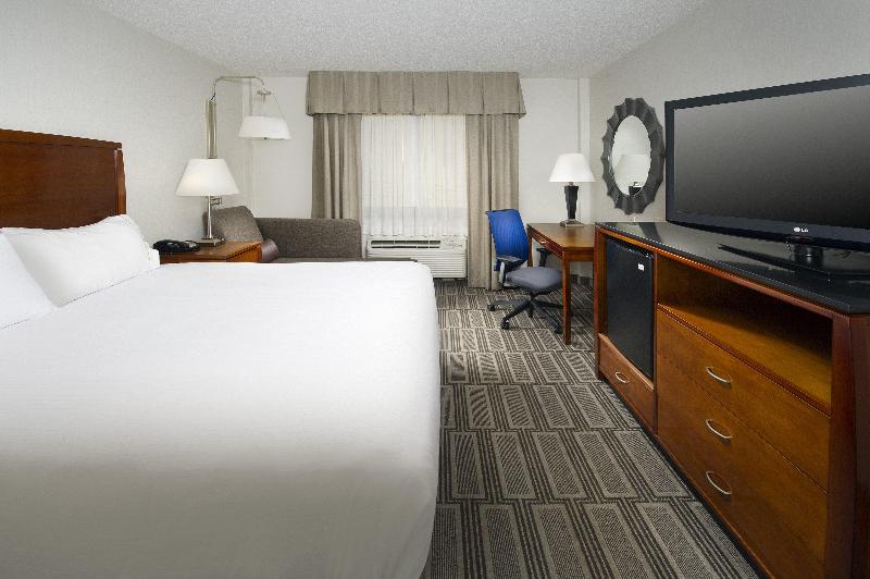 キングサイズベッドのスタンダードルーム, Holiday Inn Express Baltimore At The Stadiums, An Ihg