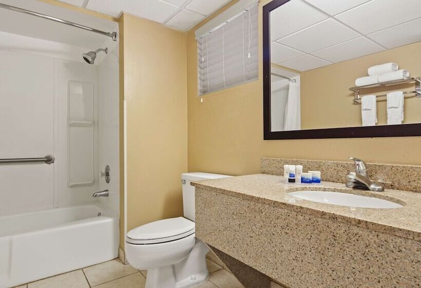 Номер Стандарт 2 Двуспальные Кровати, Best Western Fort Myers Waterfront