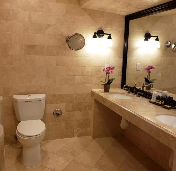 スイート, Best Western Plus Sunset Plaza