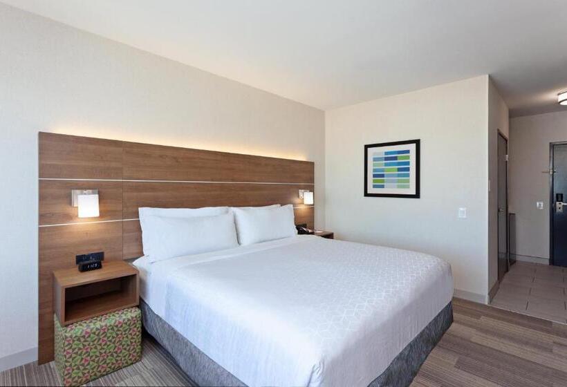 Номер Стандарт Кровать Кинг Адаптированный для Инвалидов, Holiday Inn Express Los Angeles Lax Airport, An Ihg