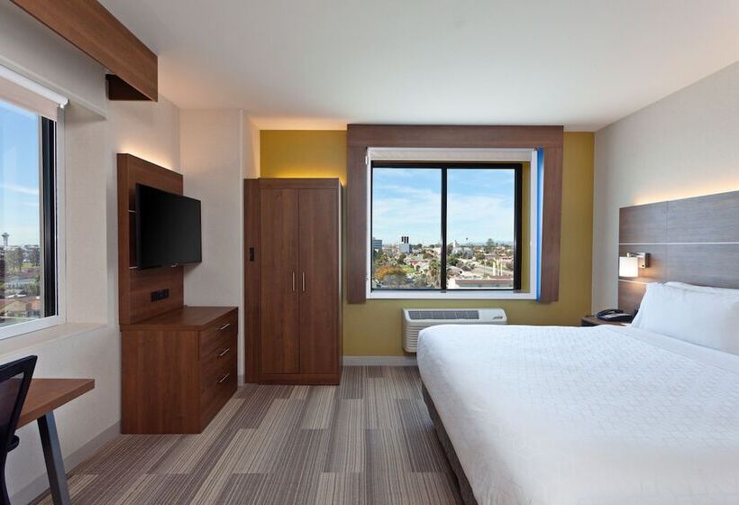 Люкс Адаптированный для Инвалидов, Holiday Inn Express Los Angeles Lax Airport, An Ihg