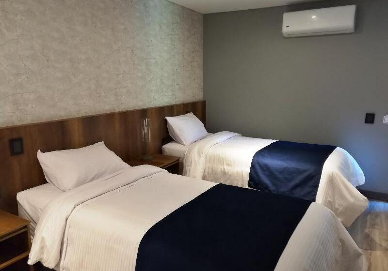 Номер Стандарт, Holiday Inn Express Los Angeles Lax Airport, An Ihg