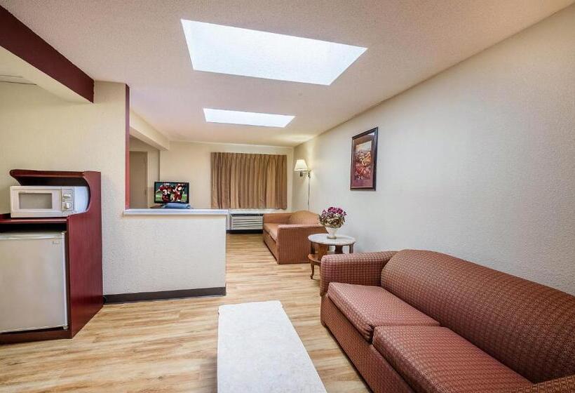 Люкс Кровать Кинг, Red Roof Inn Hartford  Vernon
