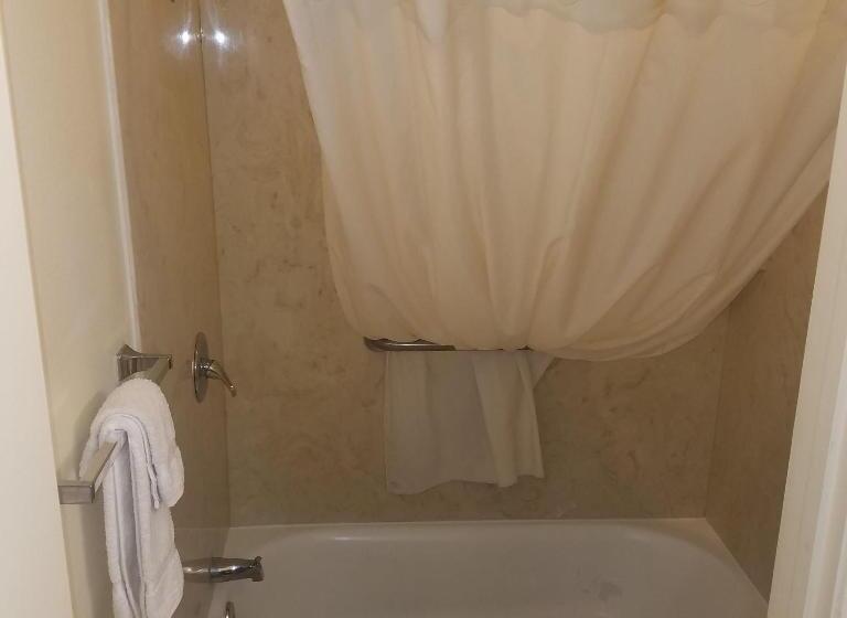 Номер Стандарт, Surestay Hotel By Best Western Hollister