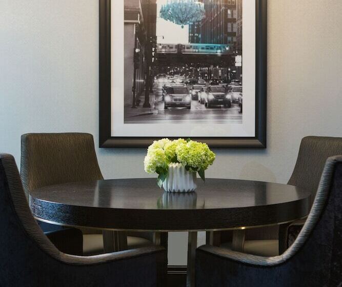 Lakosztály, The Allegro Royal Sonesta Hotel Chicago Loop