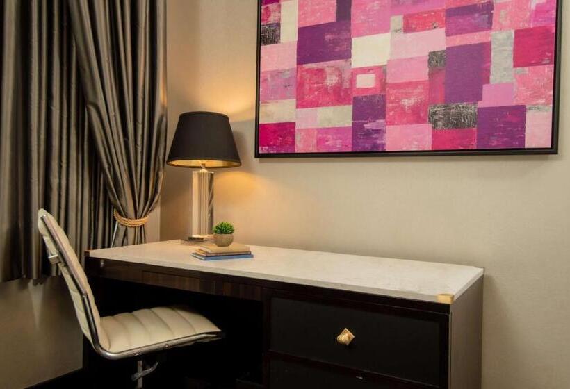 Deluxe Szoba Kind Size Bed, The Allegro Royal Sonesta Hotel Chicago Loop