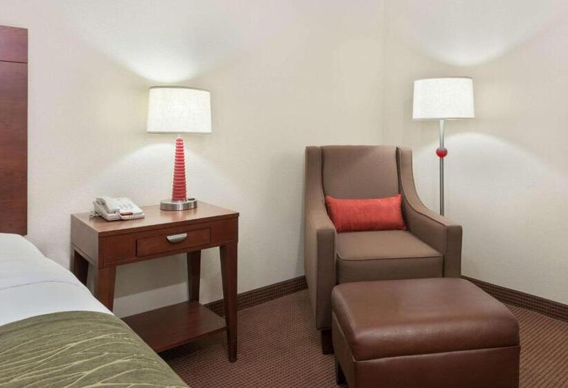 Стандартный Номер Кровать Кинг, Comfort Inn Fayetteville West Near Fort Liberty