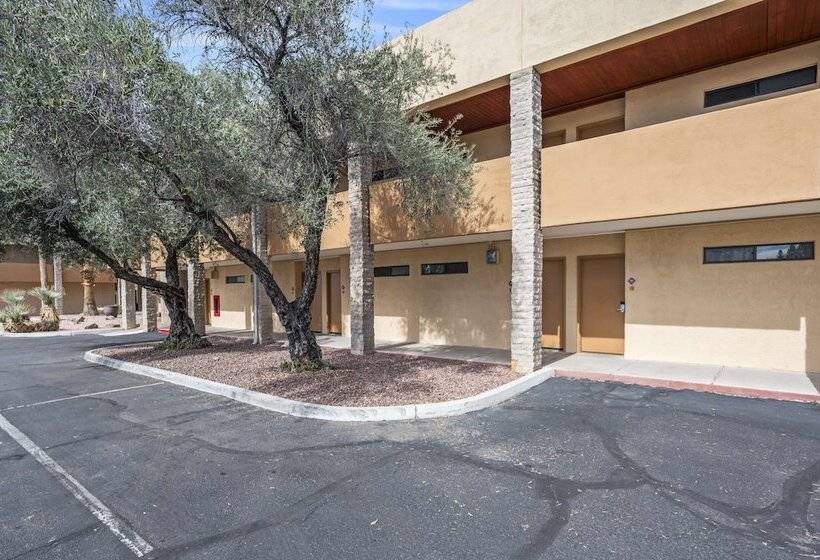 스탠다드 룸 더블 침대 2개, Doubletree By Hilton Tucson  Reid Park