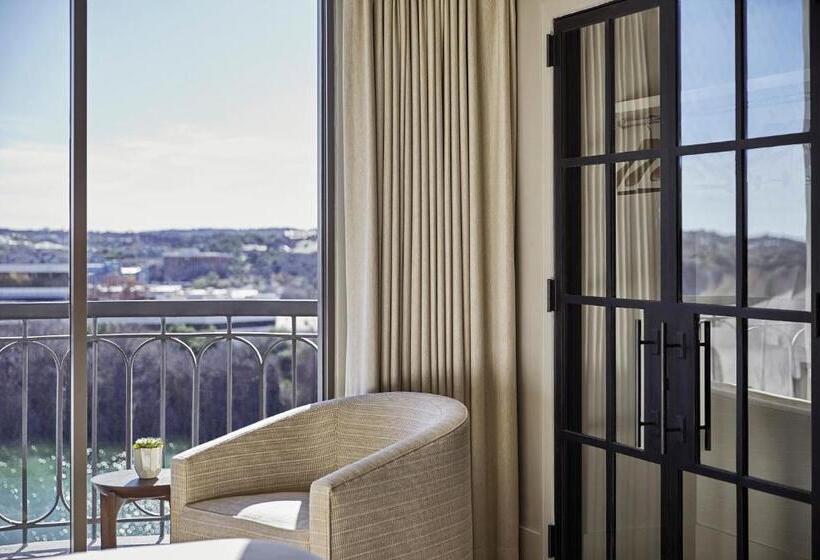 סוויטה, Four Seasons Hotel Austin
