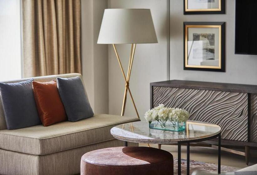 סוויטה, Four Seasons Hotel Austin