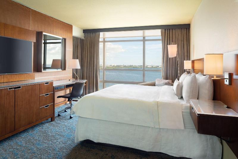 스탠다드 룸 킹사이즈 침대, The Westin Tampa Bay
