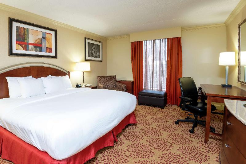 Стандартный Номер Кровать Кинг, Doubletree By Hilton Hotel Grand Rapids Airport